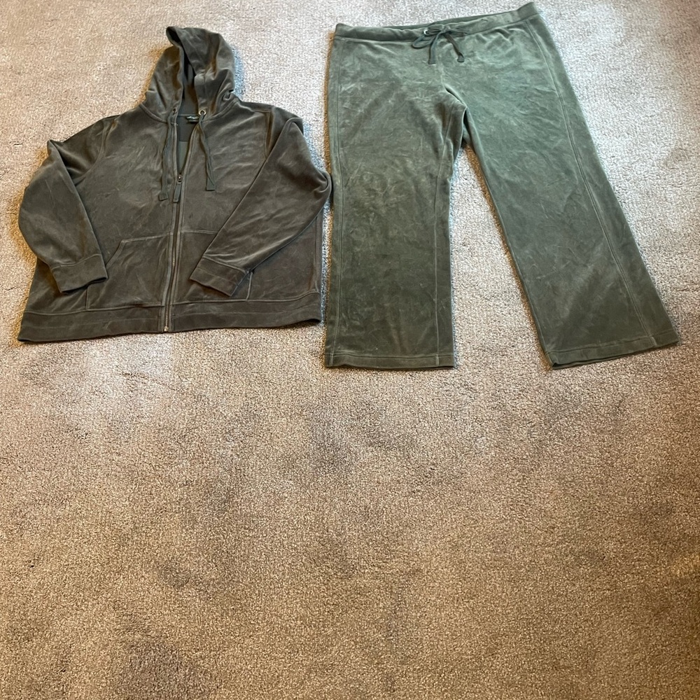Green Velour Zip Up Hoodie and Pants Set Hoodie 3X Pants XXL Lounge Wear - Picture 2 of 16